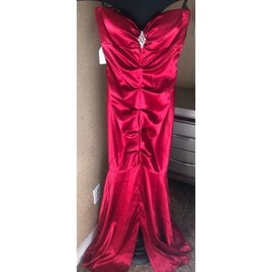 Camille La Vie | Elegant Dress